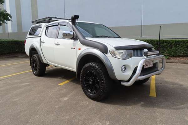2008 Mitsubishi Triton GLX-R ML 4X4