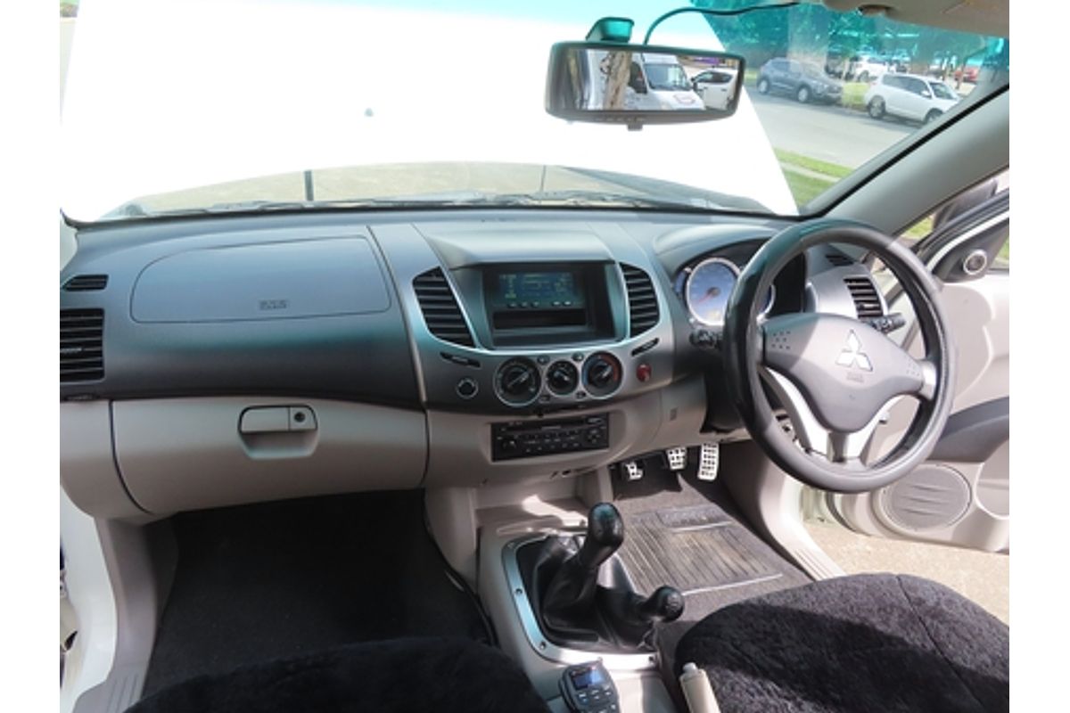 2008 Mitsubishi Triton GLX-R ML 4X4