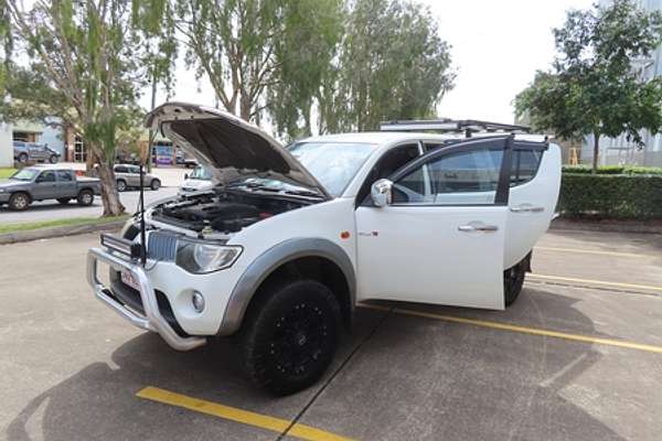2008 Mitsubishi Triton GLX-R ML 4X4