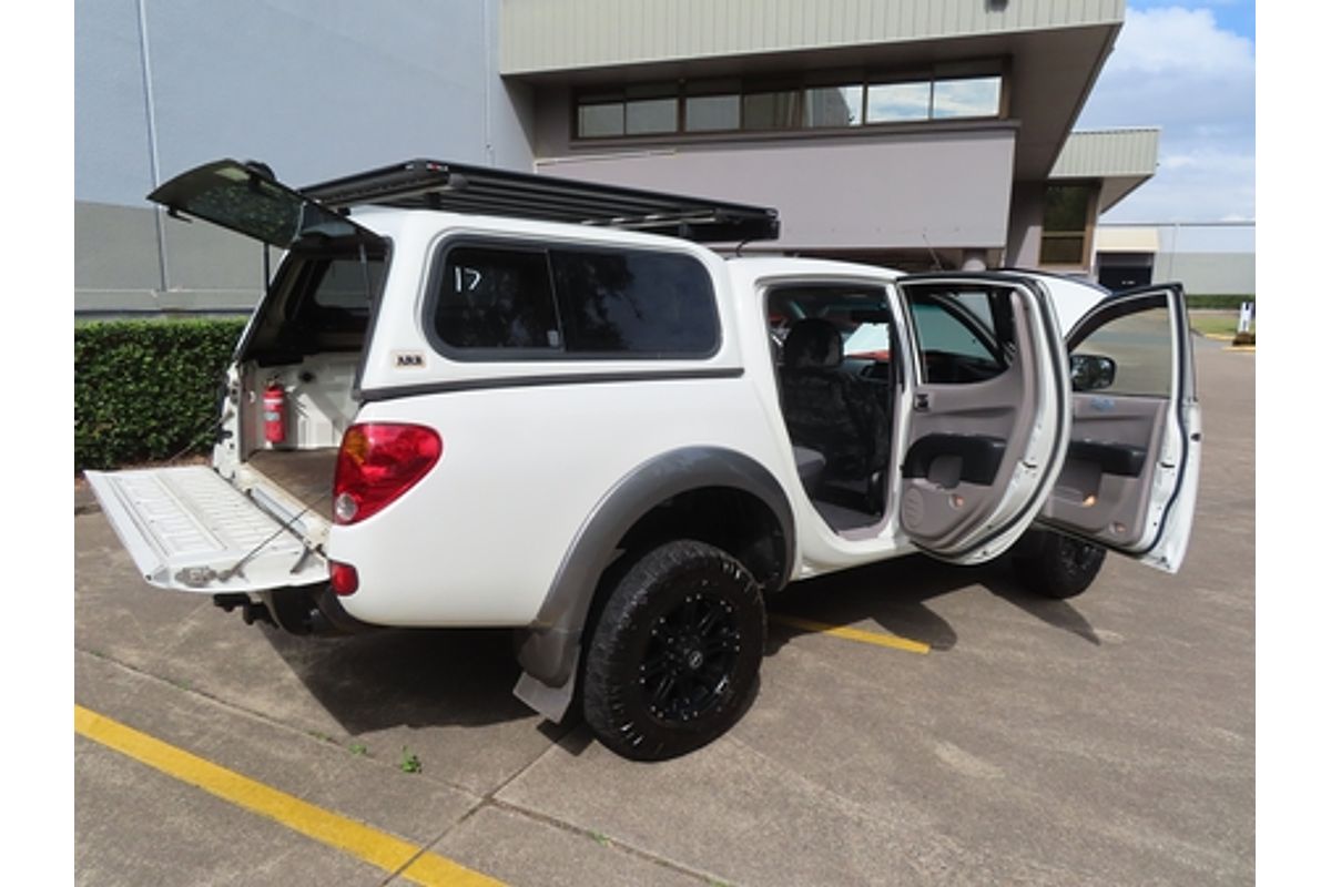 2008 Mitsubishi Triton GLX-R ML 4X4