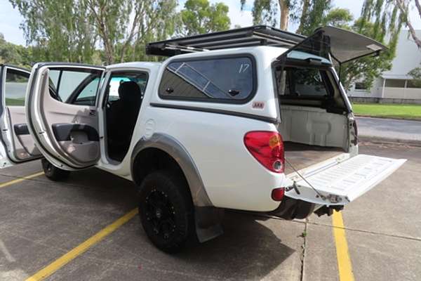 2008 Mitsubishi Triton GLX-R ML 4X4