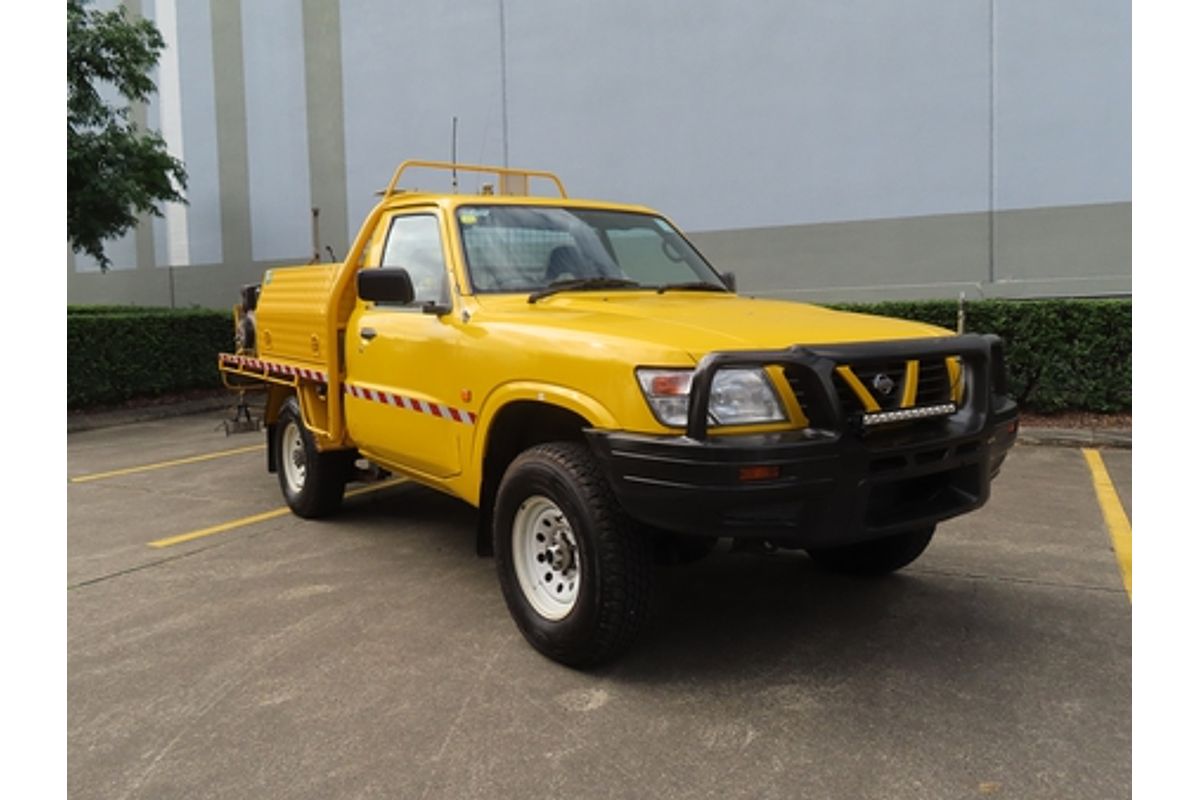 2001 Nissan Patrol DX GU 4X4