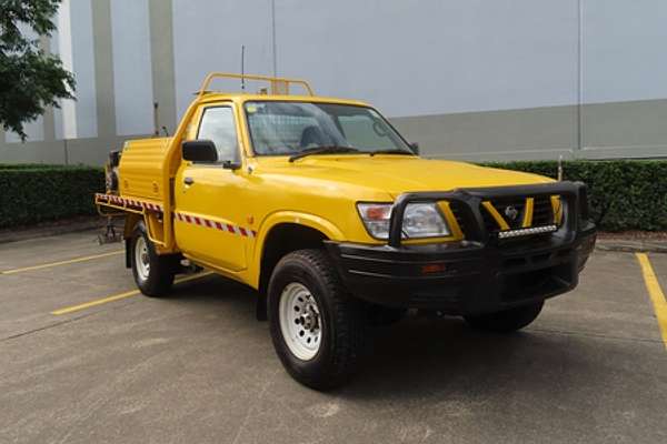 2001 Nissan Patrol DX GU 4X4