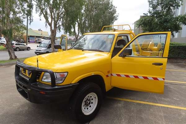 2001 Nissan Patrol DX GU 4X4