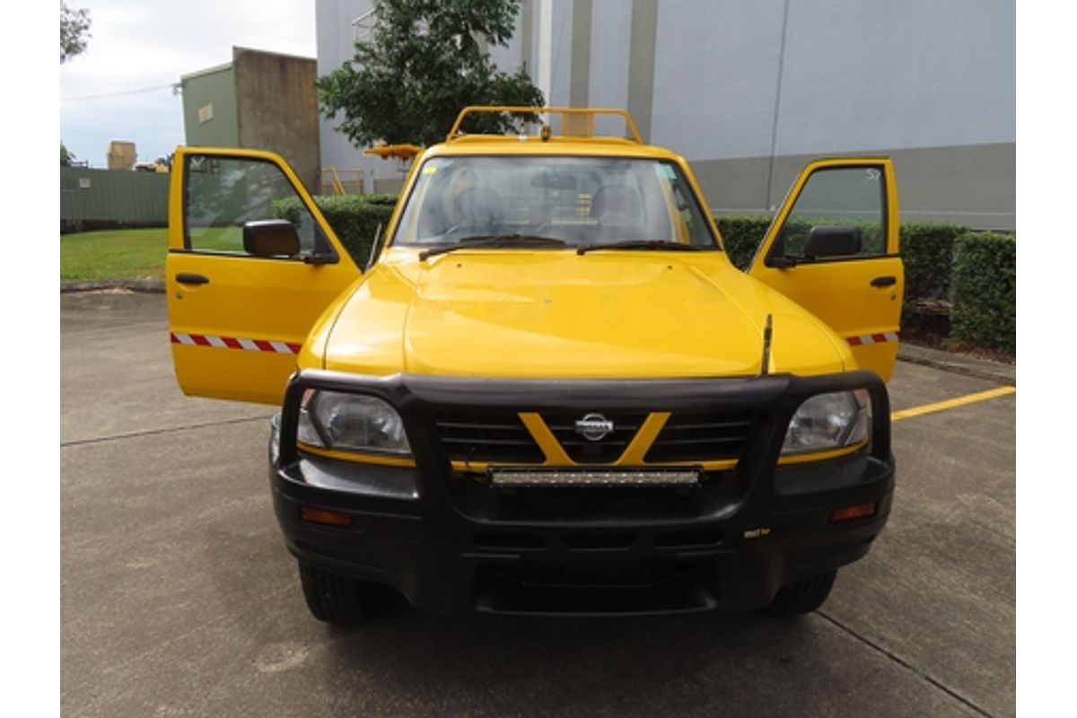 2001 Nissan Patrol DX GU 4X4