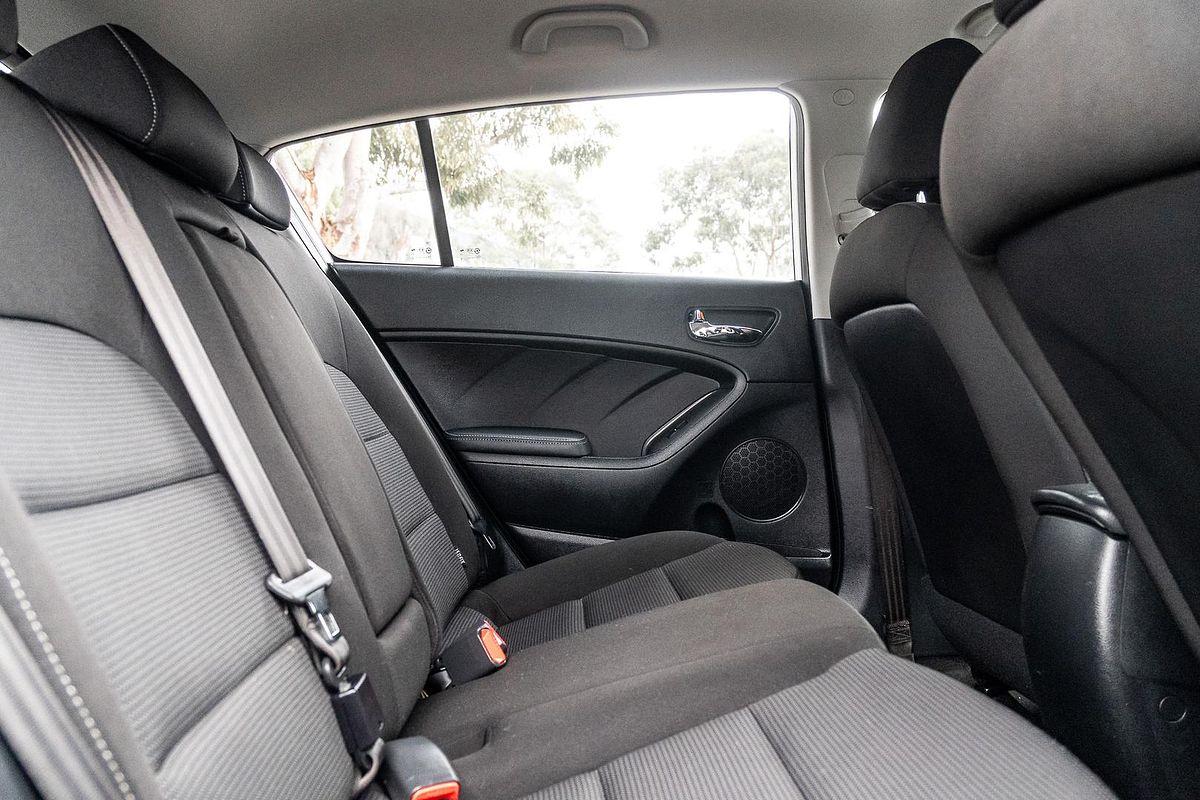 2017 Kia Cerato Sport YD