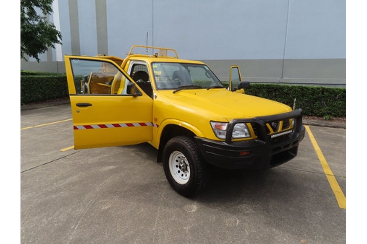 2001 Nissan Patrol DX GU 4X4