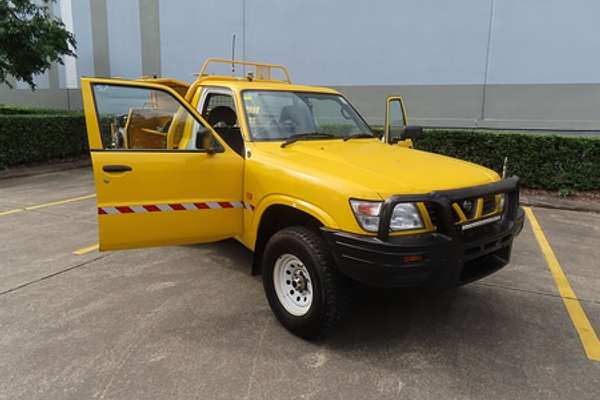 2001 Nissan Patrol DX GU 4X4