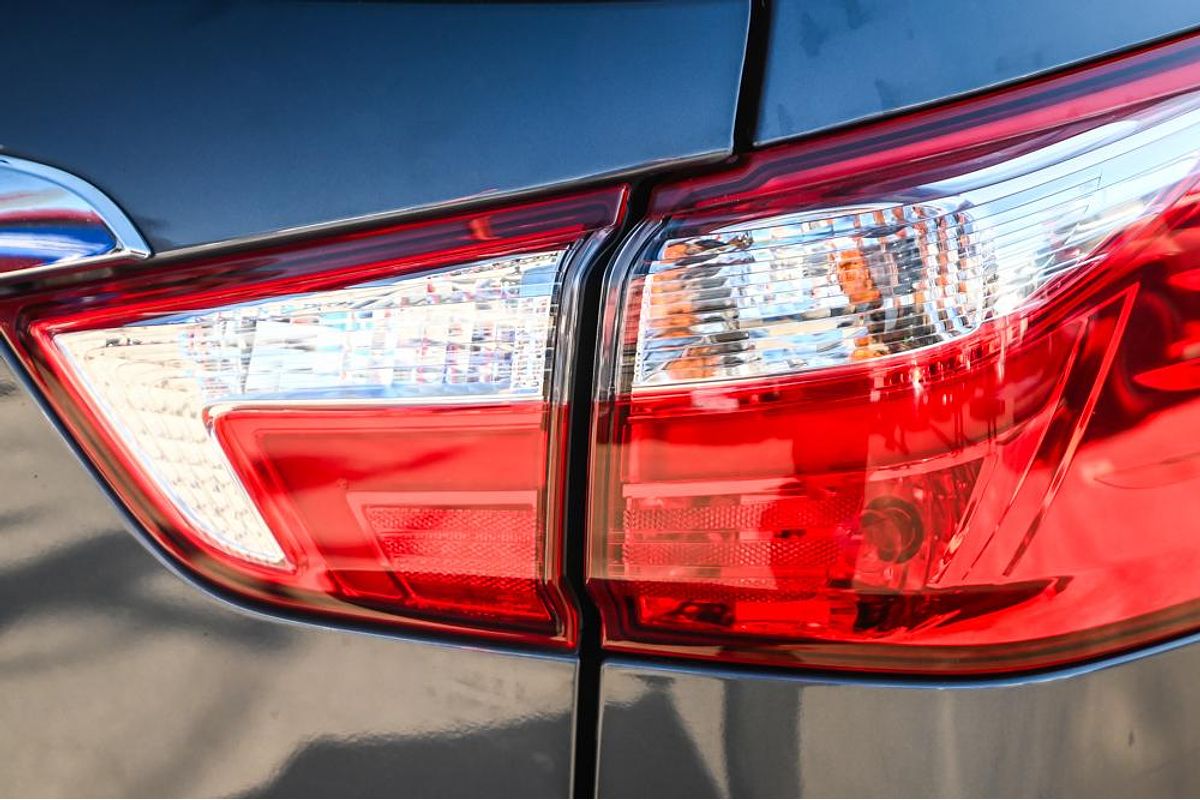 2019 Isuzu MU-X LS-T