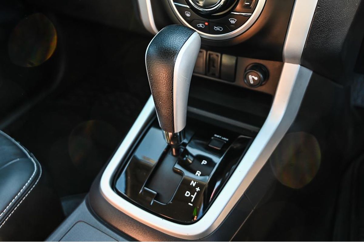 2019 Isuzu MU-X LS-T