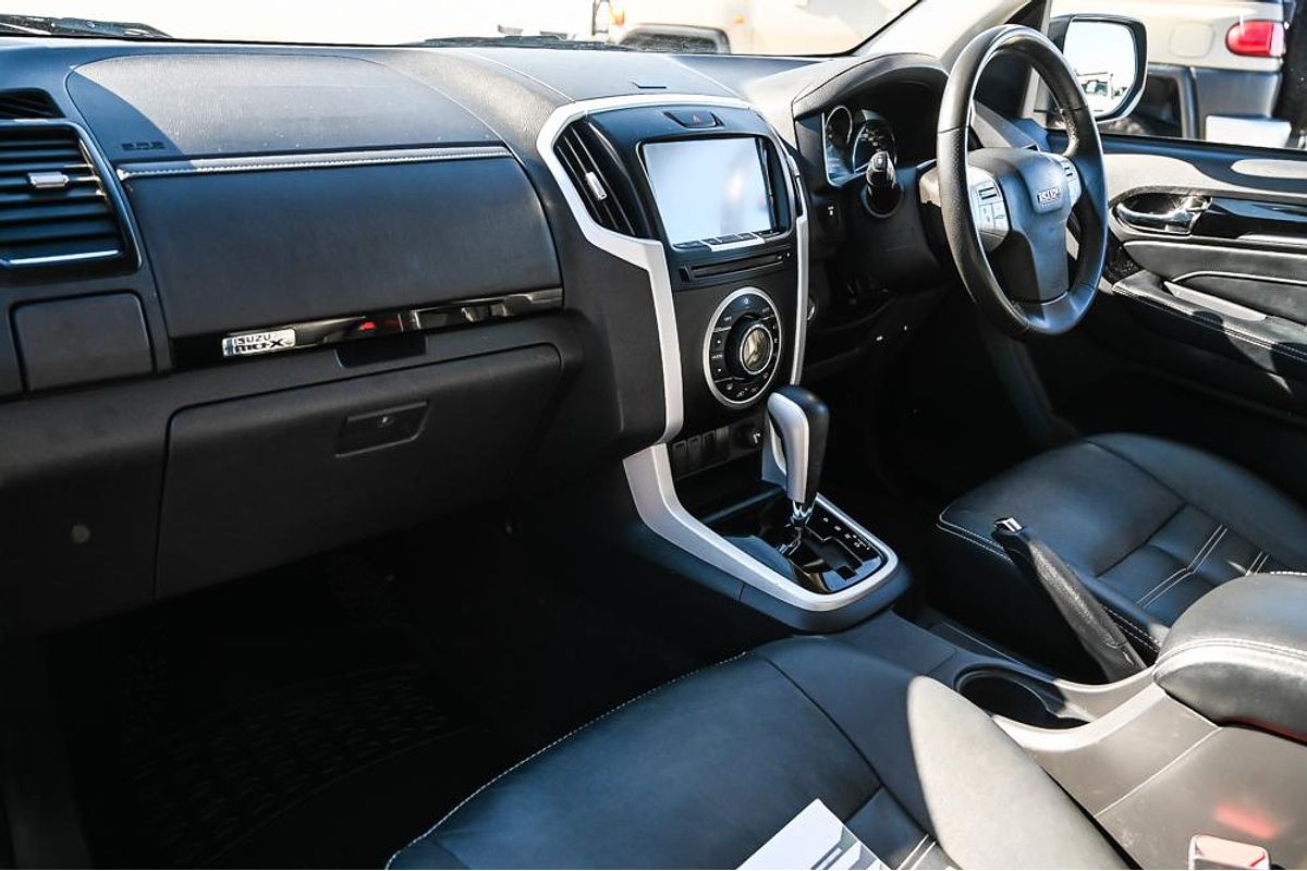 2019 Isuzu MU-X LS-T