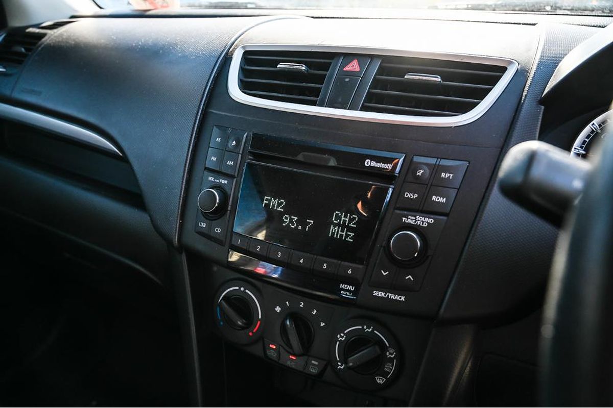 2016 Suzuki Swift GL FZ