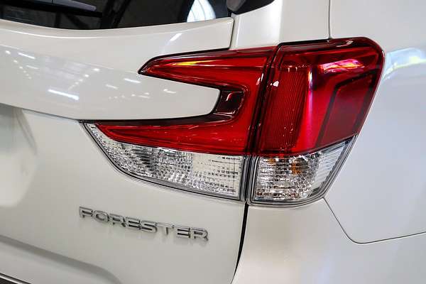 2019 Subaru Forester 2.5i Premium S5