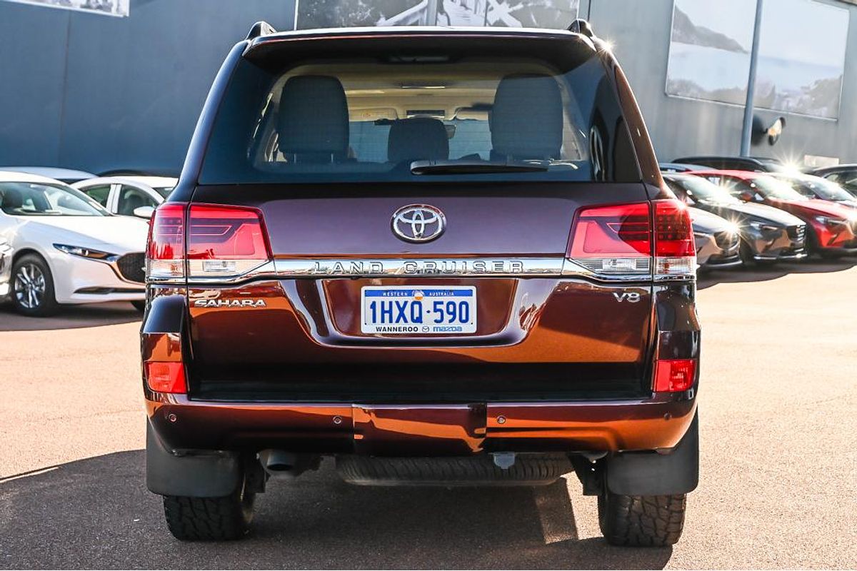2019 Toyota Landcruiser Sahara VDJ200R