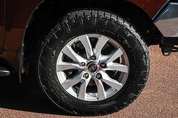 2019 Toyota Landcruiser Sahara VDJ200R