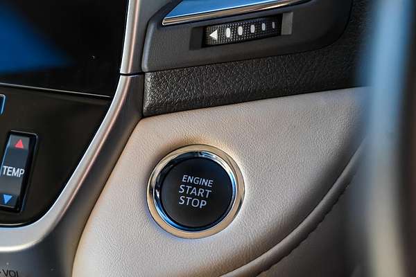 2019 Toyota Landcruiser Sahara VDJ200R