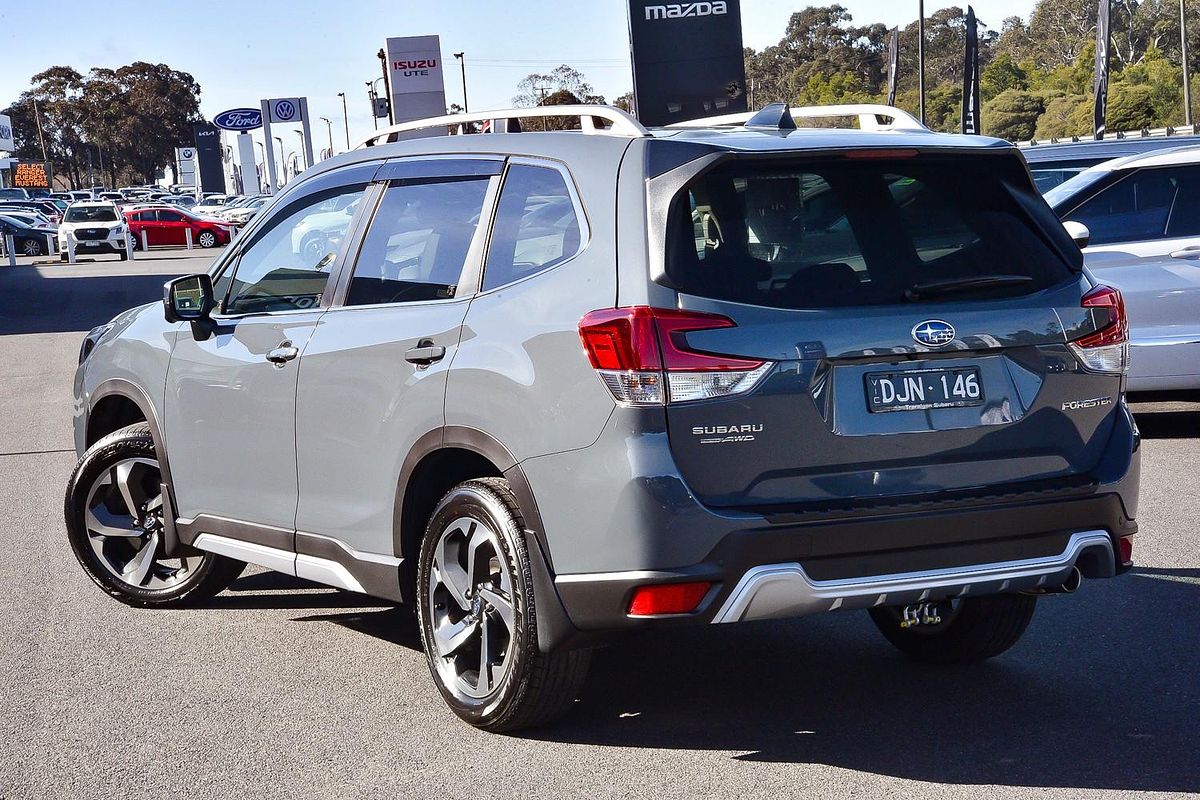 2024 Subaru Forester 2.5i-S S5