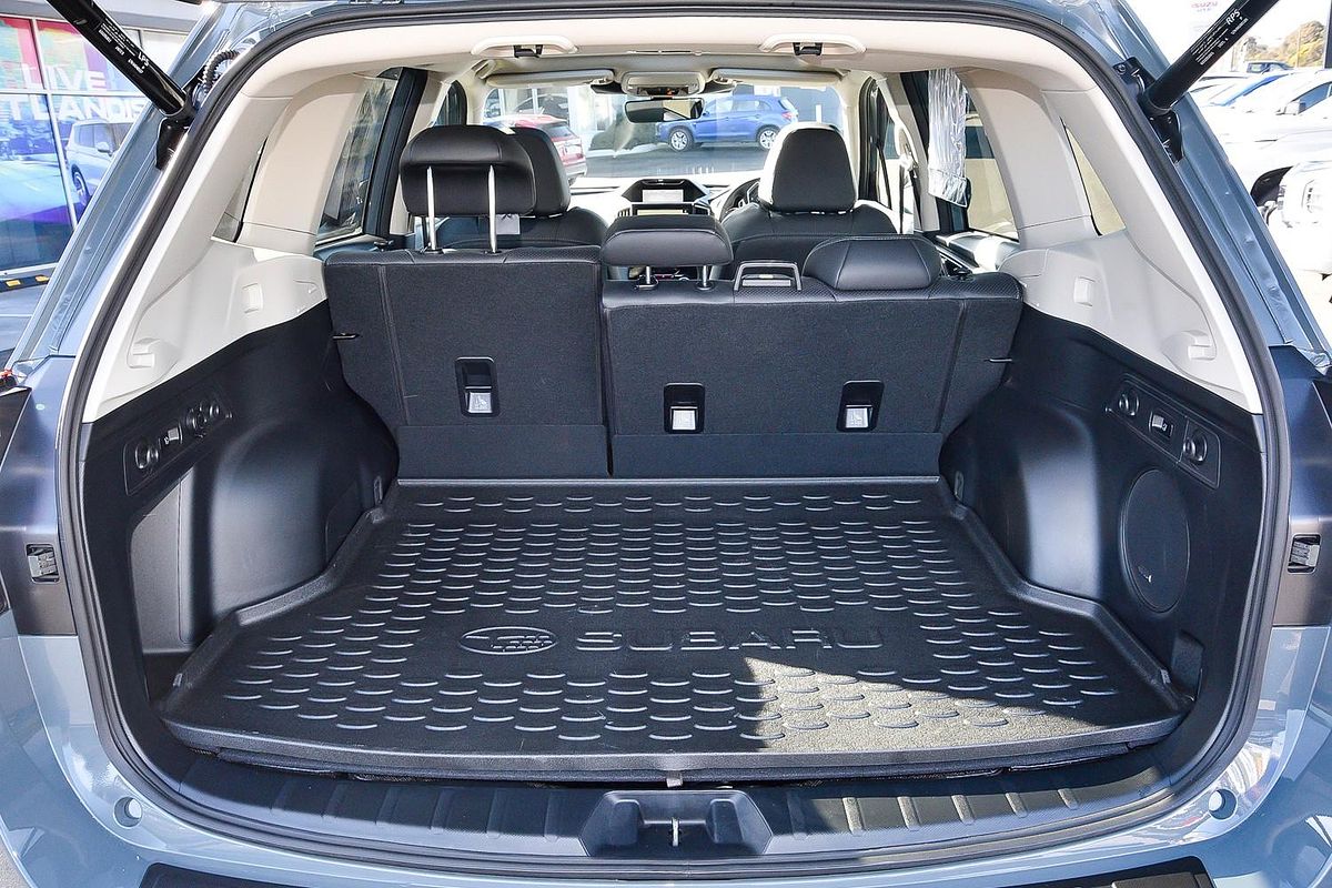 2024 Subaru Forester 2.5i-S S5