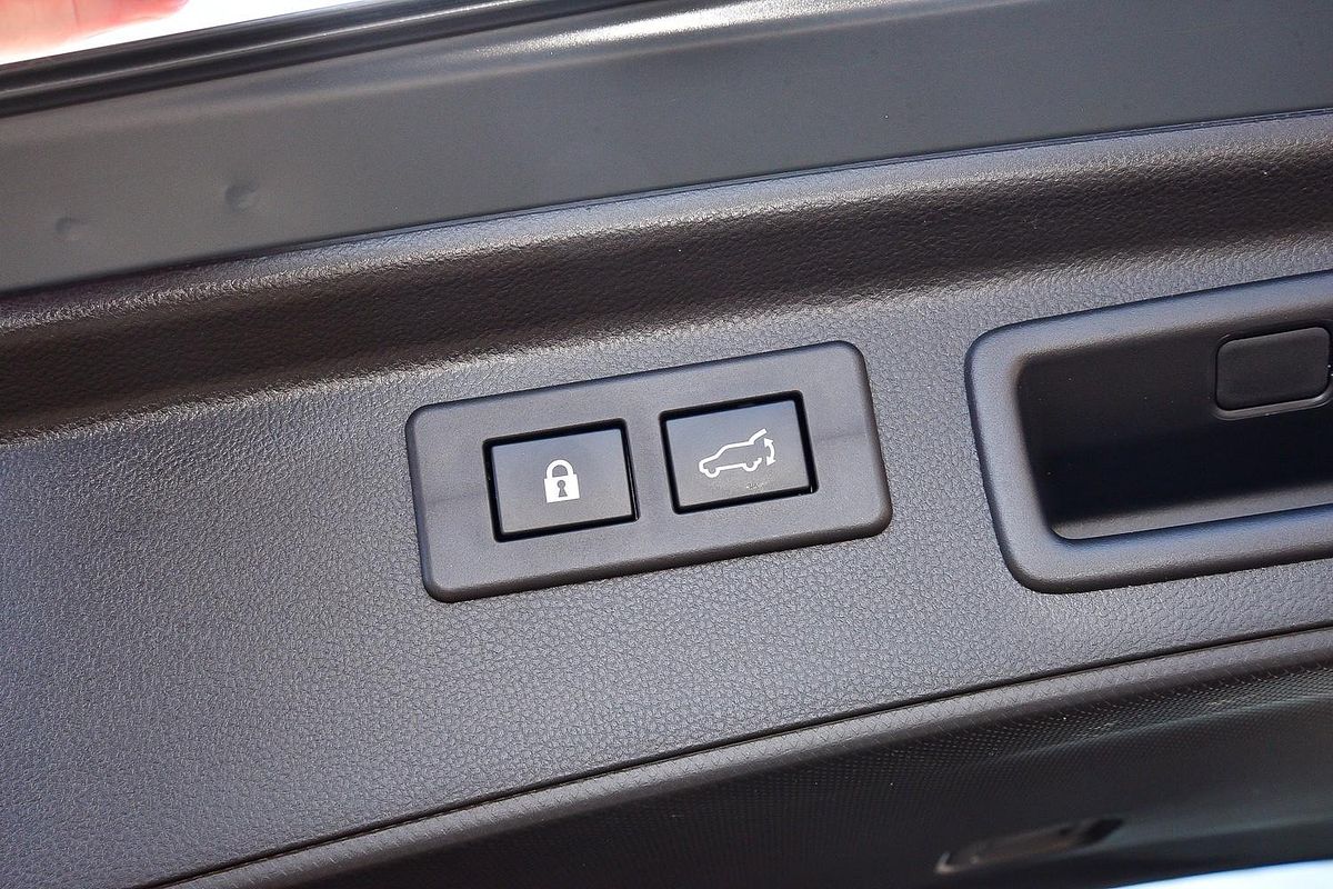 2024 Subaru Forester 2.5i-S S5