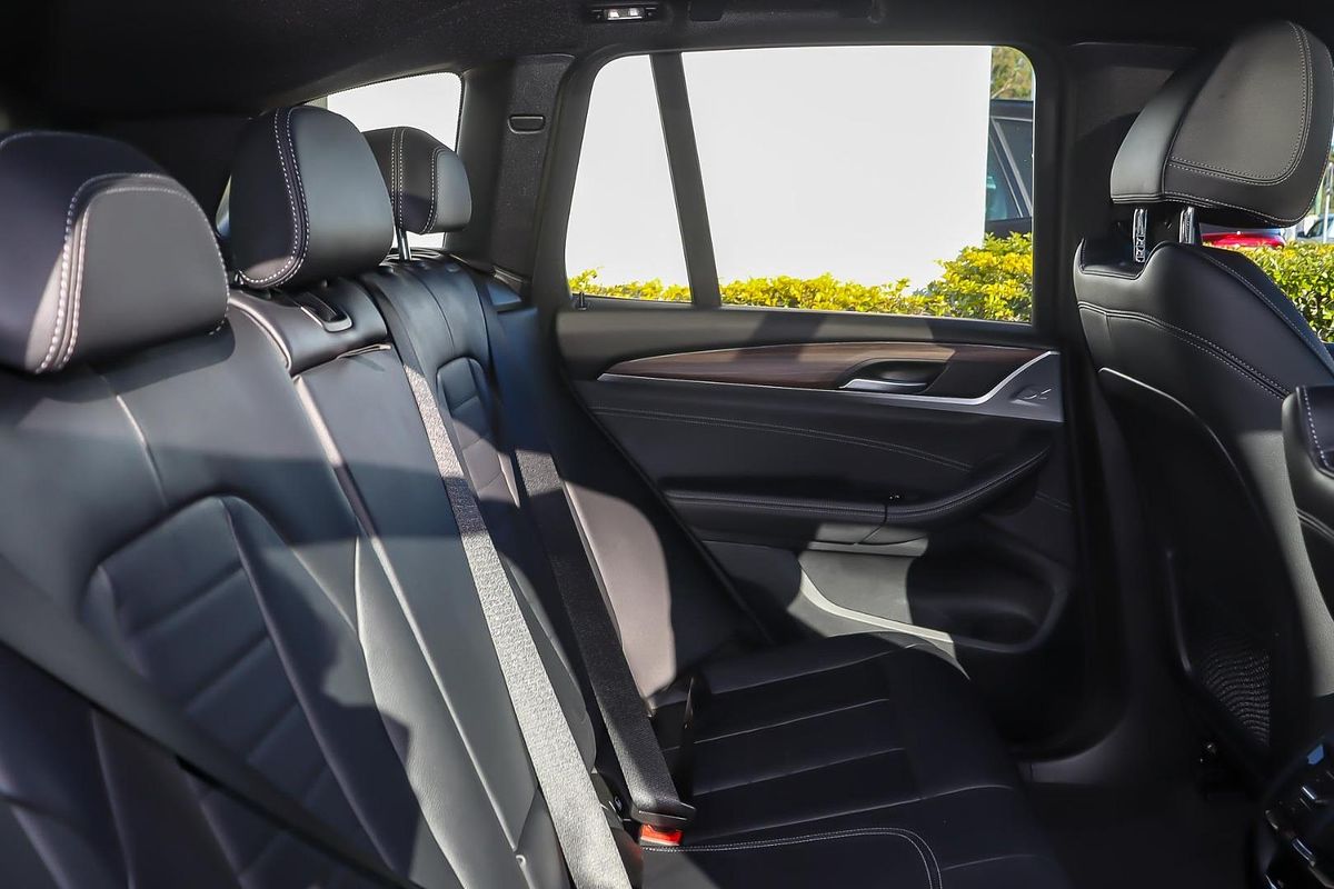 2021 BMW X3 sDrive20i G01