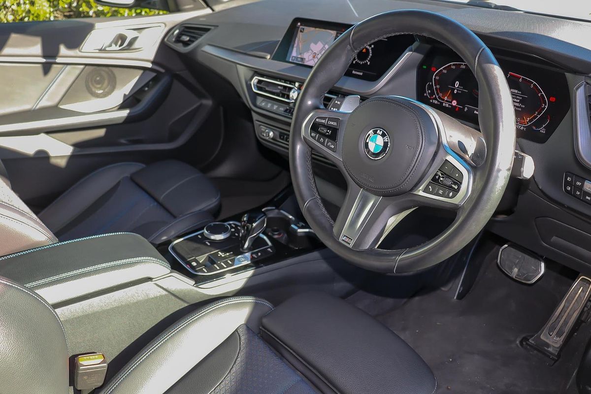 2021 BMW 2 Series 220i M Sport F44