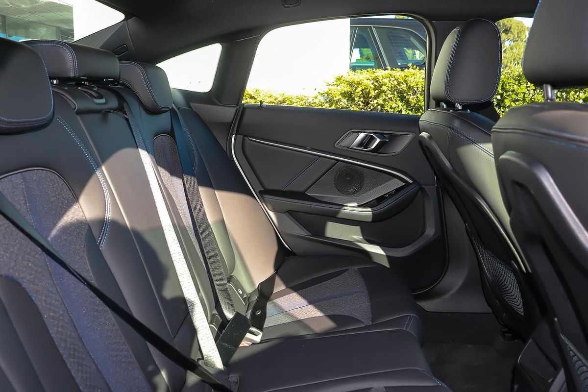 2021 BMW 2 Series 220i M Sport F44