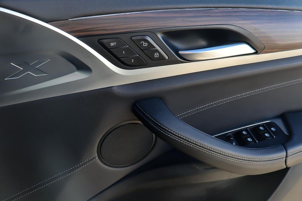2021 BMW X3 sDrive20i G01