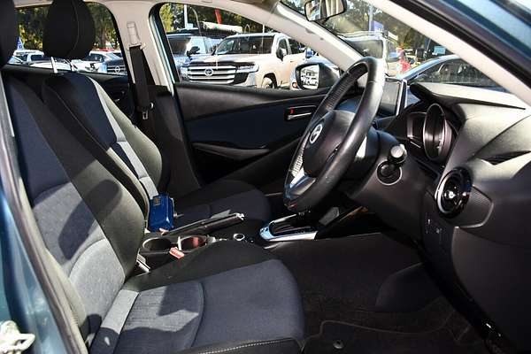 2016 Mazda 2 Maxx DJ Series