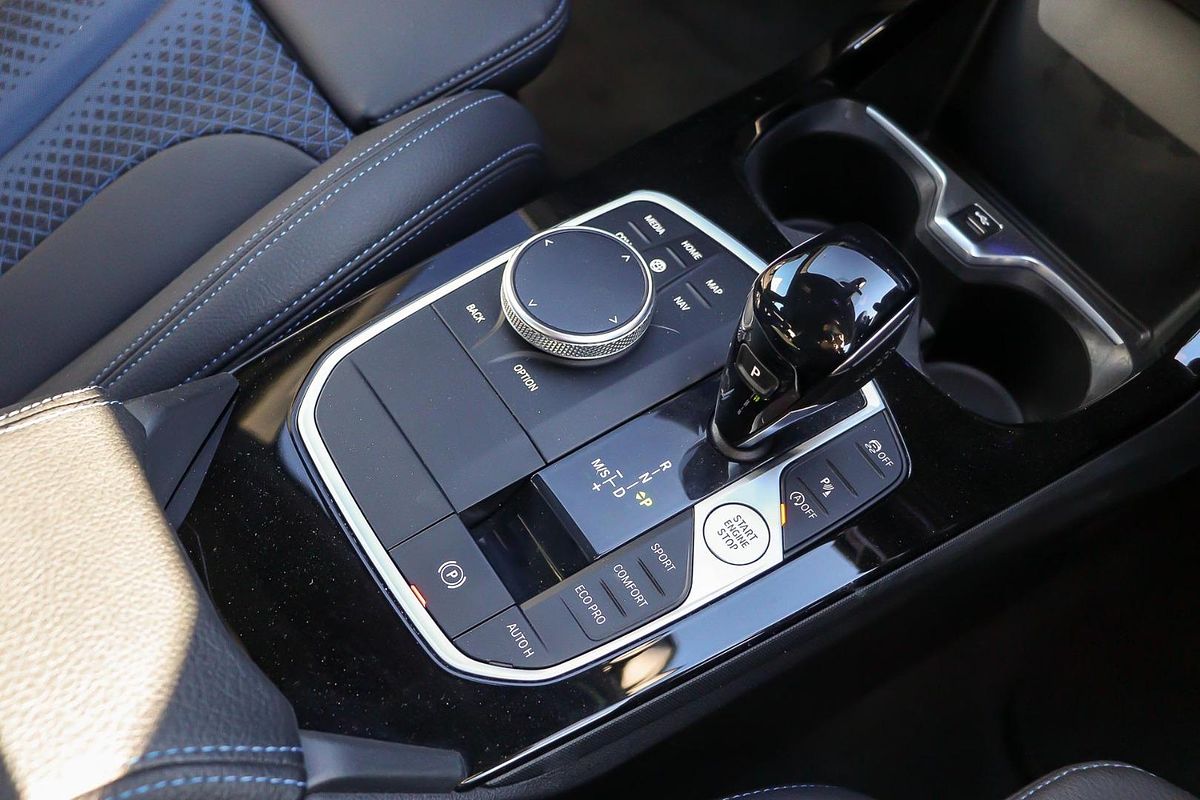 2021 BMW 2 Series 220i M Sport F44