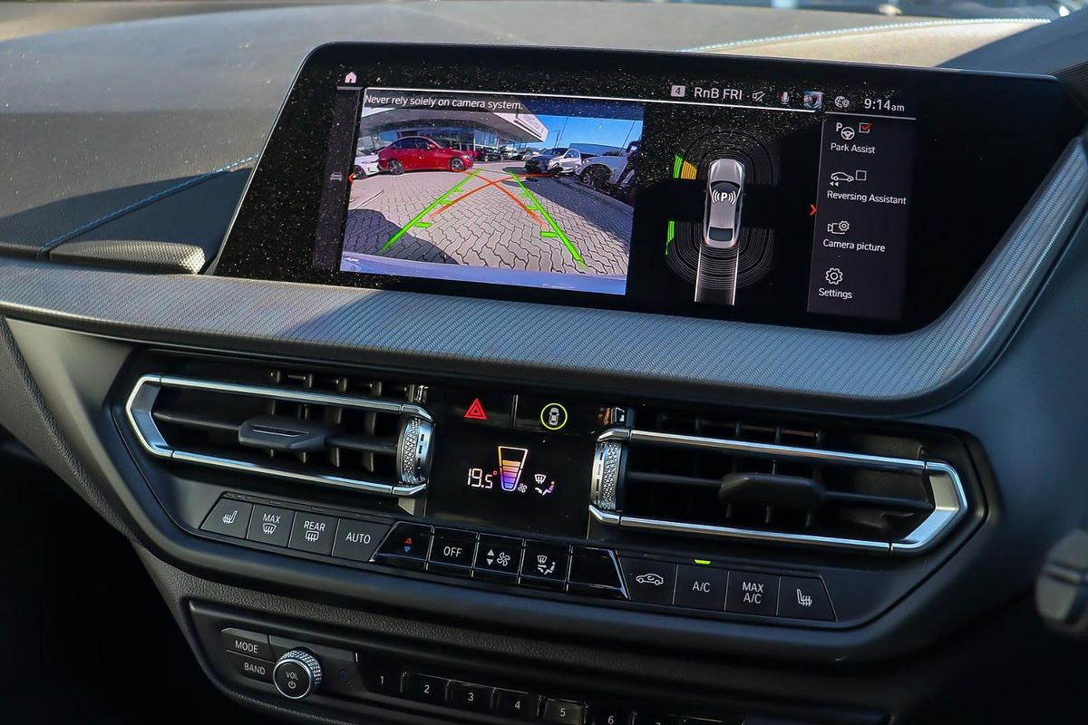 2021 BMW 2 Series 220i M Sport F44