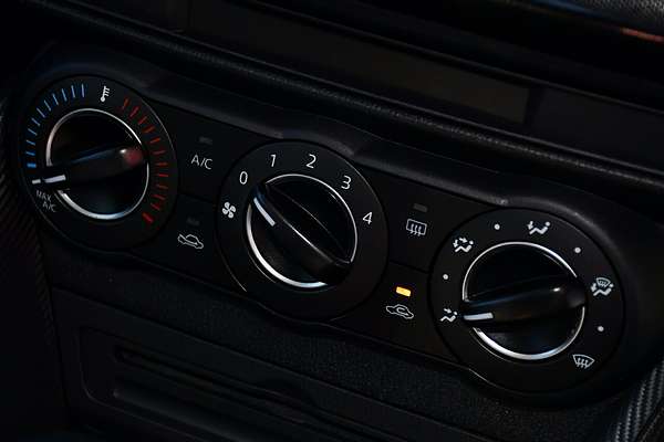2016 Mazda 2 Maxx DJ Series