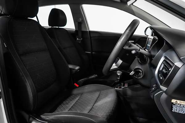 2018 Kia Rio S YB