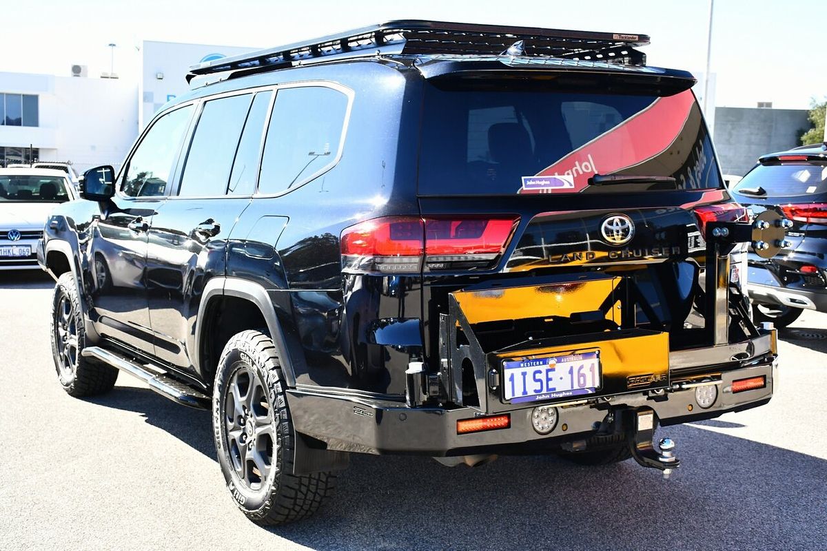 2022 Toyota Landcruiser GR Sport FJA300R