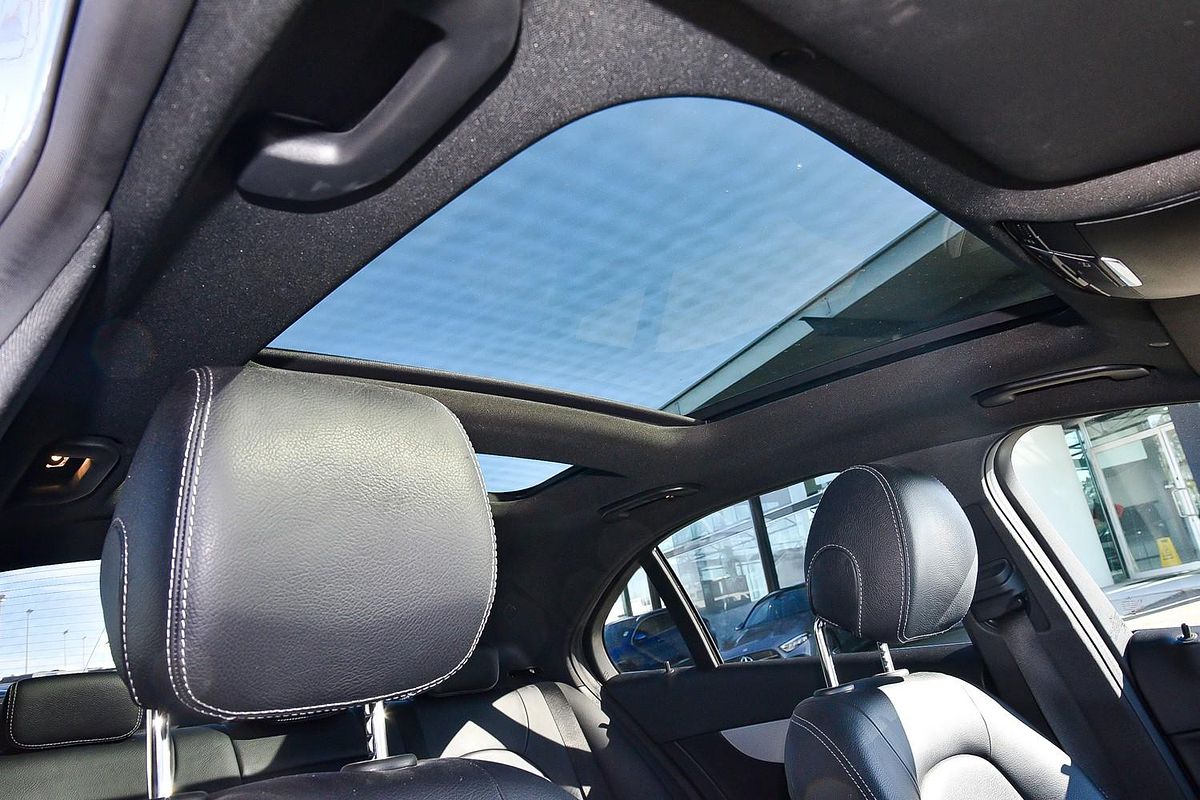 2021 Mercedes-Benz C-Class C300 W205