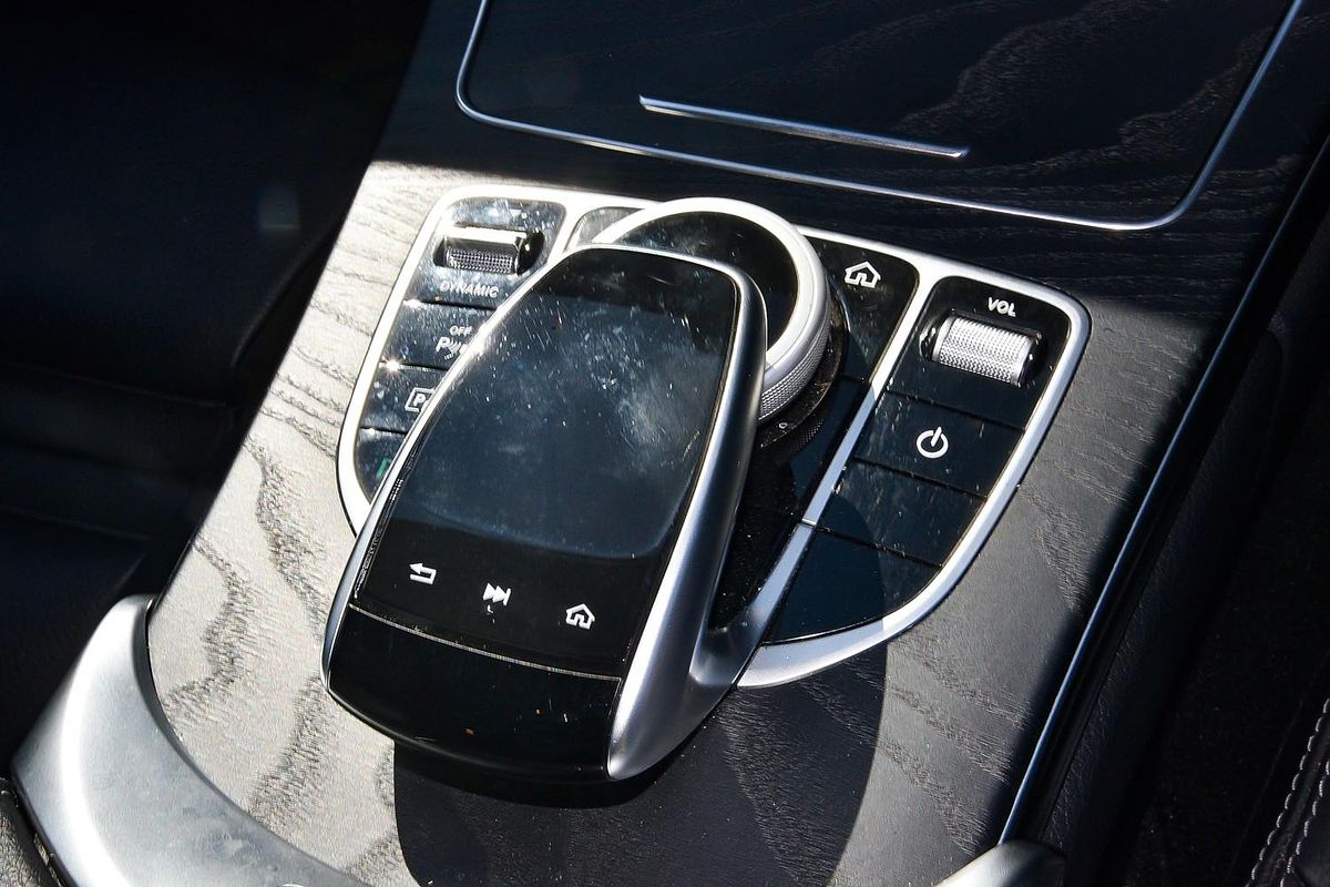 2021 Mercedes-Benz C-Class C300 W205