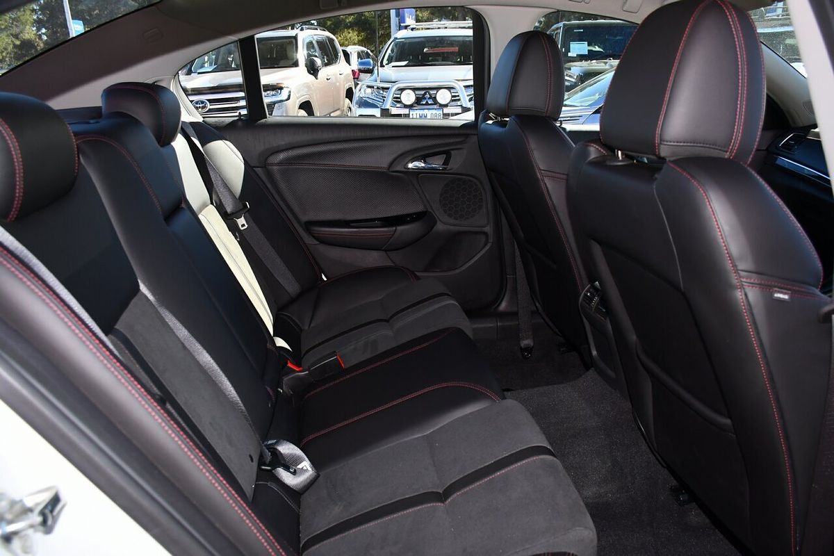 2016 Holden Commodore SV6 Black VF Series II