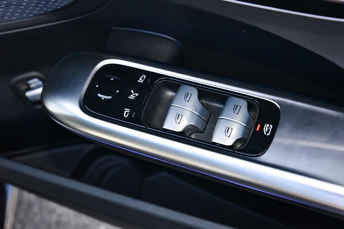 2024 Mercedes-Benz C-Class C200 W206