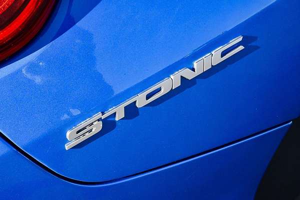 2022 Kia Stonic S YB