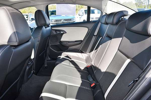 2013 Holden Calais V VF