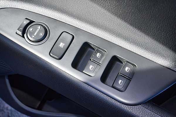 2022 Kia Stonic S YB