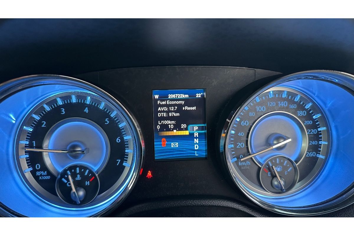2014 Chrysler 300 C LX