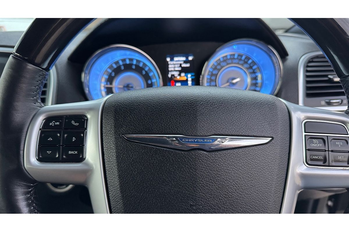 2014 Chrysler 300 C LX