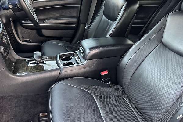 2014 Chrysler 300 C LX