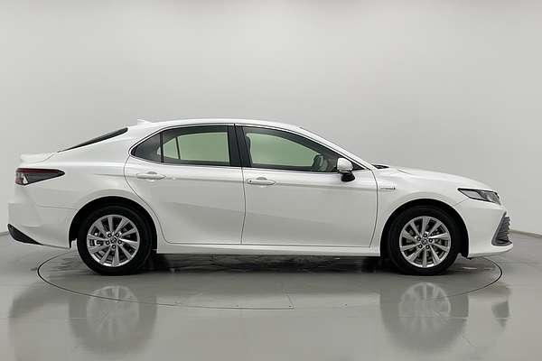 2024 Toyota Camry Ascent AXVH70R