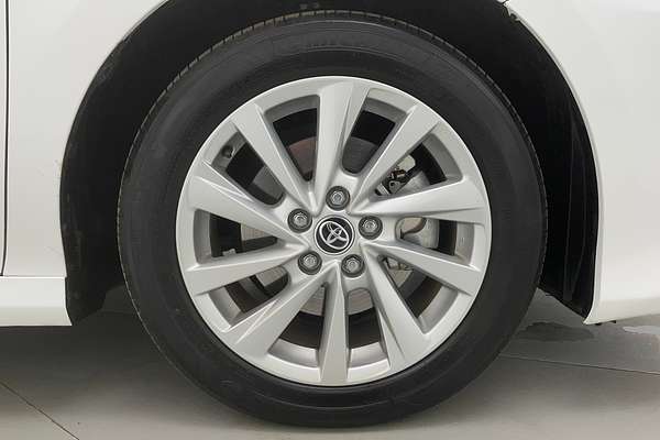 2024 Toyota Camry Ascent AXVH70R