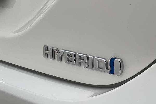 2024 Toyota Camry Ascent AXVH70R