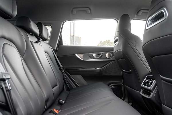 2025 Chery Tiggo 7 Pro SE