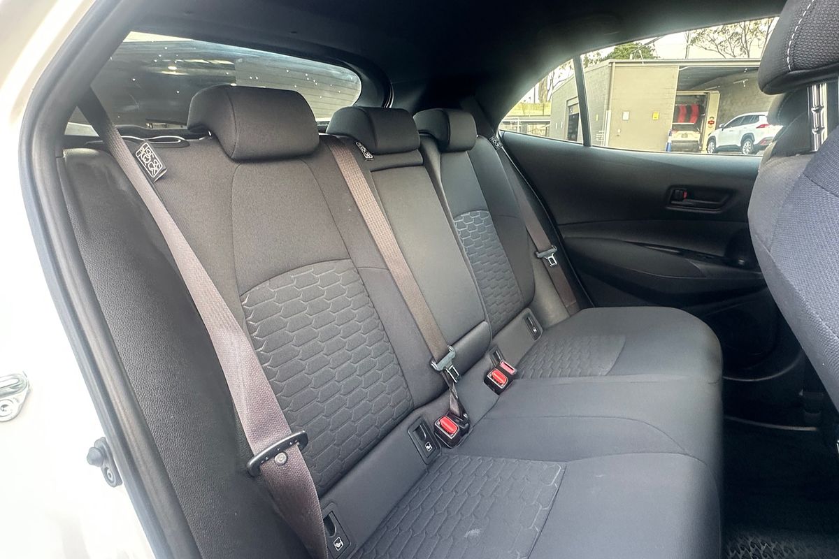 2020 Toyota Corolla Ascent Sport Hybrid ZWE211R