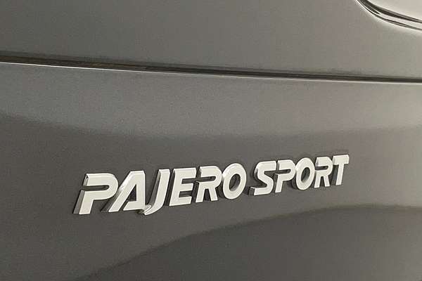 2024 Mitsubishi Pajero Sport Exceed QF