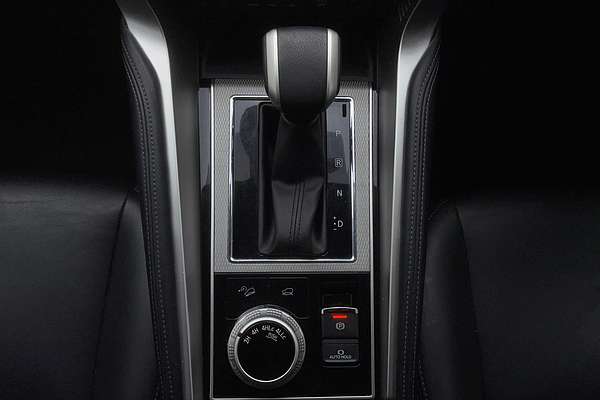 2024 Mitsubishi Pajero Sport Exceed QF